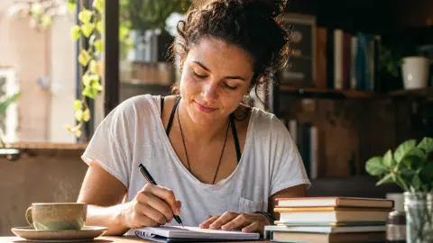 Capa do artigo Aumente Sua Autoestima: 5 Exercícios Práticos para Reconhecer Seu Valor
