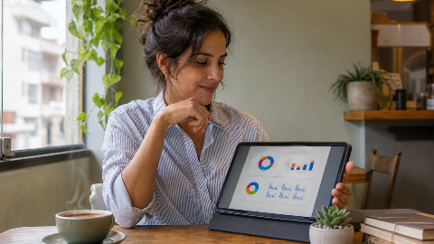 Capa do artigo CRM para vendas: Qual sistema é ideal para pequenas empresas brasileiras?