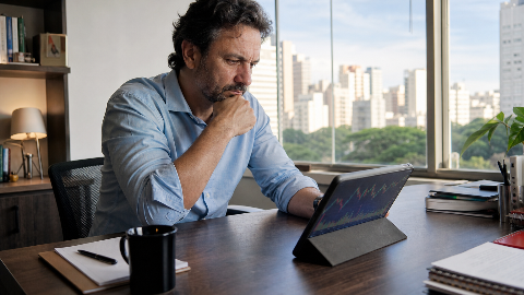 Capa do artigo Dívida Privada e Ativos Alternativos: Saia da Caixa dos Investimentos Tradicionais