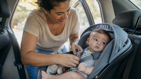 Capa do artigo Quanto Tempo o Bebê Deve Usar a Cadeirinha de Carro Infantil? O Guia Essencial para a Segurança dos Seus Filhos
